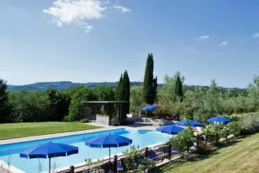 ホテル Agriturismo Cornieto