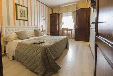 酒店 Il Melograno Agriturismo & Spa