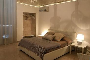 پانسیون Chichouse Guest House