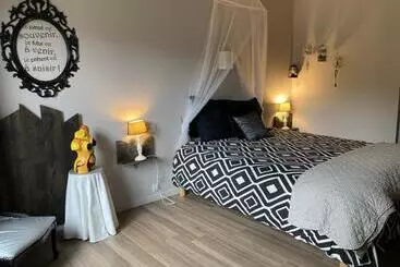 Pensió Au Domaine De Py