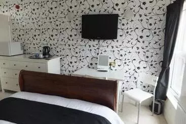 ペンション Grove Guest House
