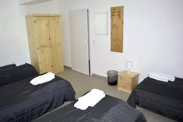 Zwei Raben Pension