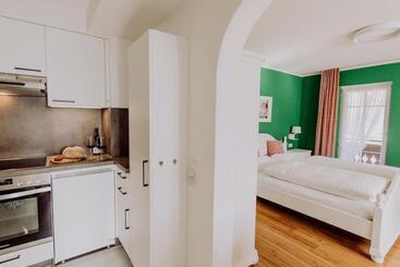 膳宿费 Schiebenrothenhof