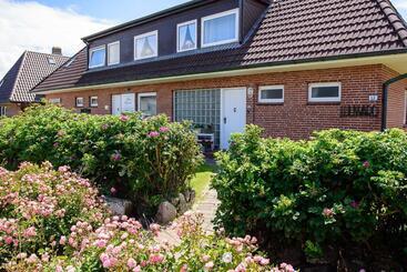 הוסטל Pension Luuward 3 Sterne