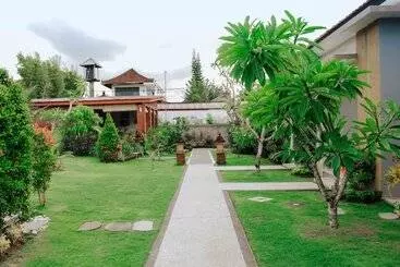 Pensjonat Uluwatu Jungle Villa