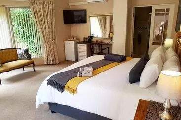 Majatalo Oudtshoorn Guest House