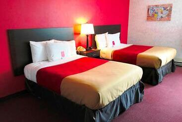 فندق Adirondack Efficiencies