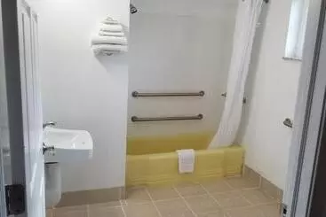 Motelli Budget Inn Breezewood