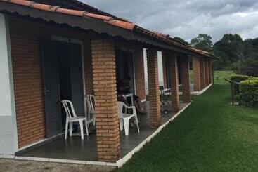 Pension Chales Da Serra