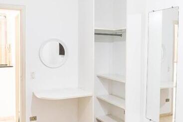 הוסטל Bella Casa Flat Service