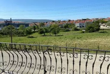 アパートホテル Azra Apart & Otel