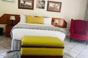 ペンション Pari Guest House