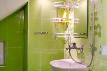 بنسيون Danailovi Guest House