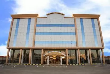 アパートホテル Manazel Al Sofara