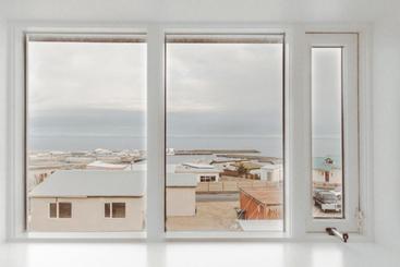 بنسيون Gisting Og Gallerí