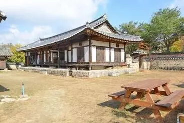 ペンション Andong Suaedang