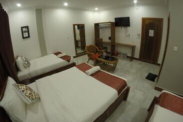 بنسيون Happy Family Guesthouse