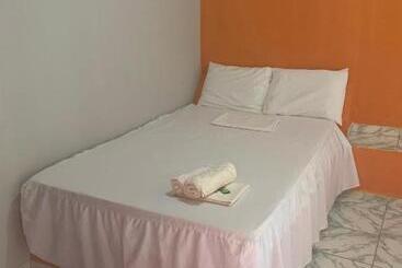 پانسیون Pousada Sol Dourado