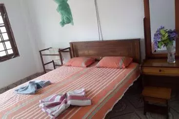 Pensió Nethu Freedom Cottage