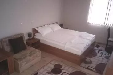 Majatalo Andreevite Houses