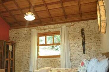 بنسيون Nas Nuvens Hospedaria