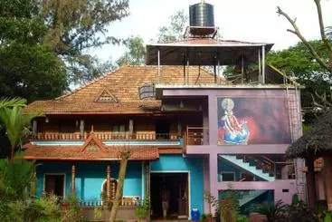 Pension Southcanal Holidays