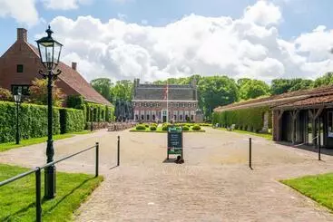 Hotel Lentemaheerd