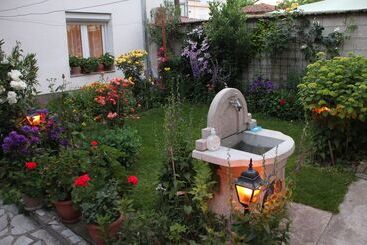 Пансион Bogdanoski Studios & Guest Rooms