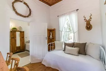 Pension Buiten Verwagten Guest House