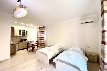 ペンション Sarai Batu Guest House