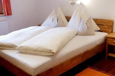 فندق Untermühlbauer Fam. Schreder