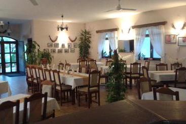 Sobri Halászcsárda és Panzió