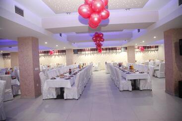 هتل آپارتمان Franca