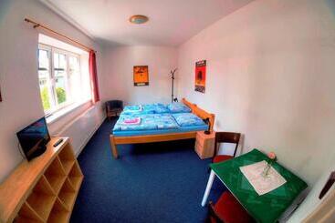 ペンション Penzion Novopacké Sklepy