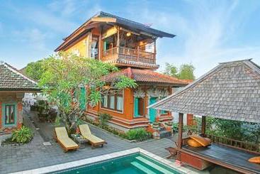 Pensiune Sunhouse Guesthouse