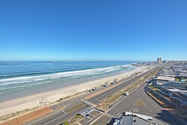 בית מלון כפרי Blaauwberg Beach