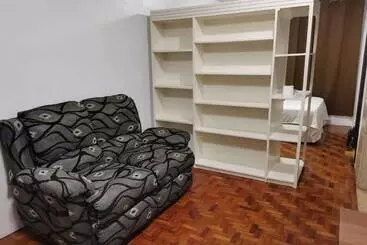 هتل Bryan Condominium Suites Makati