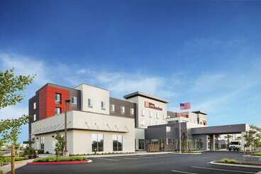 هتل Hilton Garden Inn Sacramento Airport Natomas