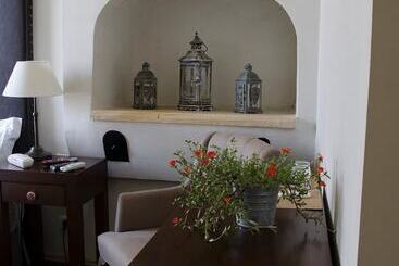 בית מלון כפרי Macaron Konagi