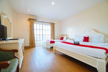 Hotell Reddoorz Premium @ Korea Town Angeles City