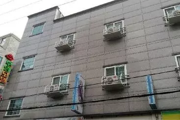 Booyoung Motel