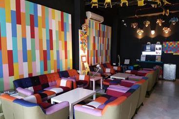 هاستل The Bohemian