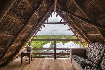 Bambu Gran Palas Hostel Party