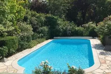 Bed and Breakfast La Roseraie