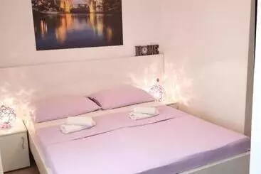 مسافرخانه Pansion Ponte