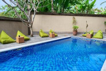 Hotel Starloka Saba Bali