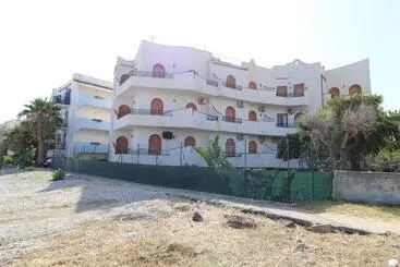 هتل Residence Villa Liliana