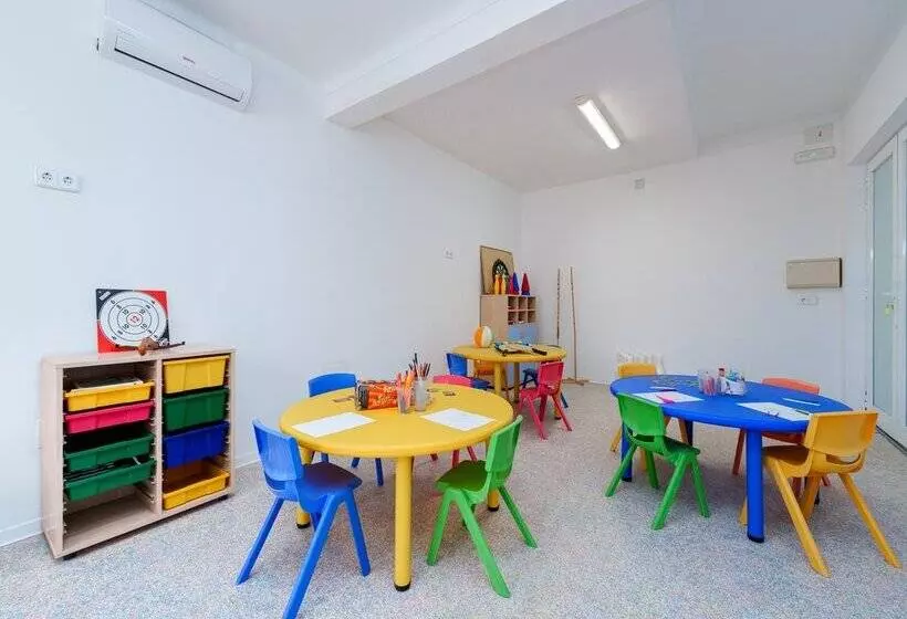 Ferrer Janeiro Hotel & Spa