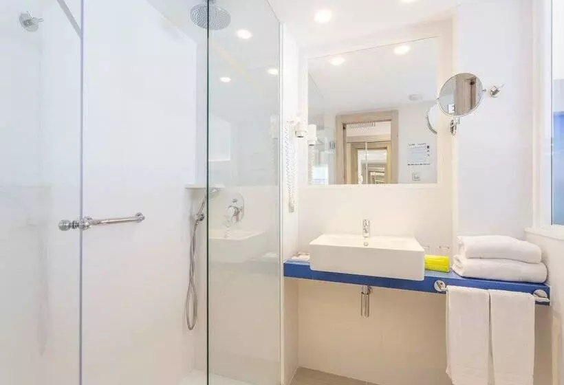 Ferrer Janeiro Hotel & Spa