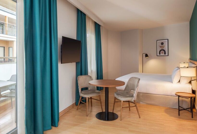 בית מלון כפרי Elche Centro Affiliated By Meliá